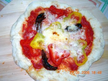 pizza ai peperoni.JPG