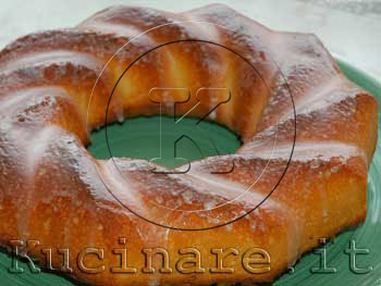 Ciambella al limone glassata