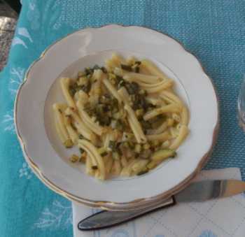 pasta ragout zucchine_001.jpg